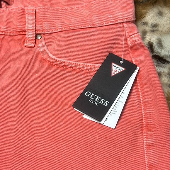 NEW Guess Manila Jean Short Women’s size 28 🪸 - Picture 4 of 9